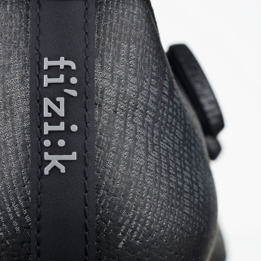Fizik Vento Infinito Knit Carbon 2 Wide Black - Papanui Cycles