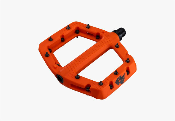 Chester Pedal Green Small