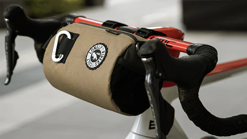 ULAC Handlebar Roll Bag 1.5L with Carabiner