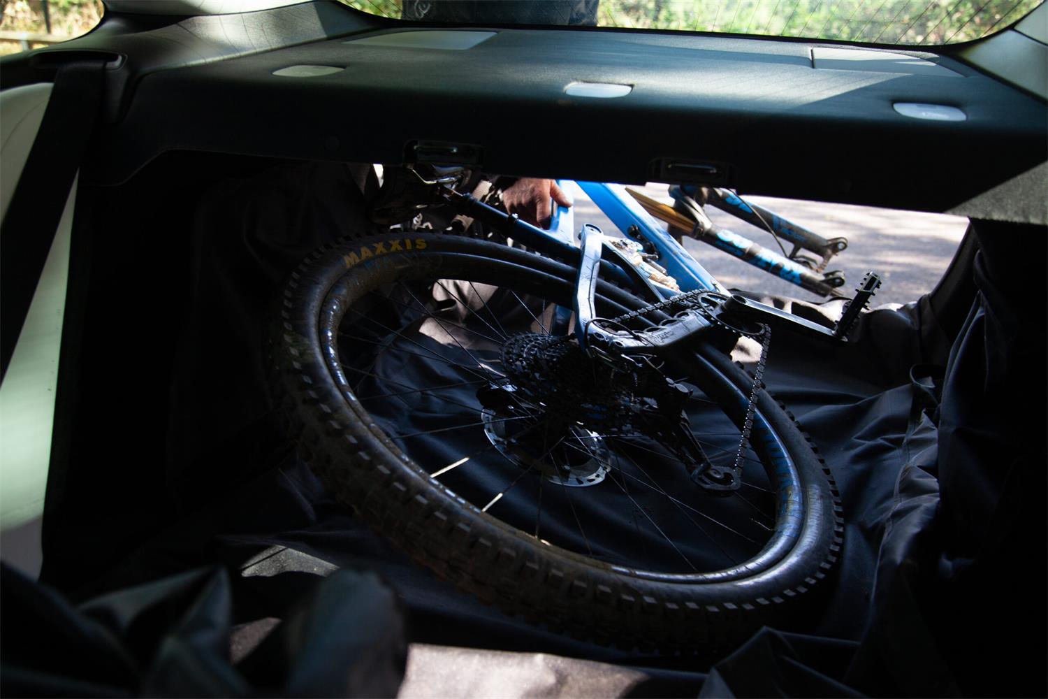 Hiplok - Ride Shield, Car & Bike Protector