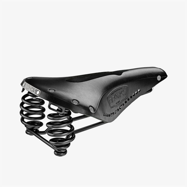 Flyer Carved Leather Saddle