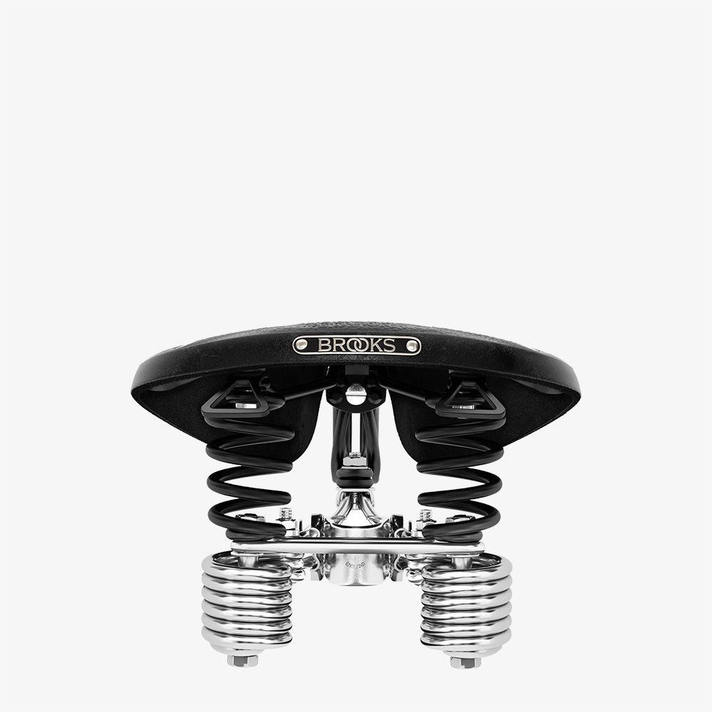 B135 Leather Saddle