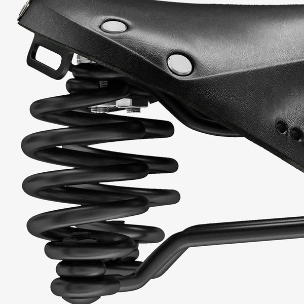 Flyer Carved Leather Saddle