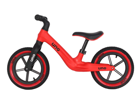 UNO Balance BikeRed Side View left