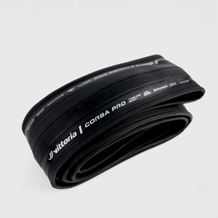Corsa Pro Black 1