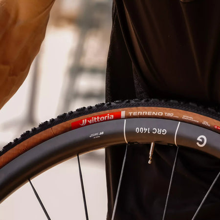 terreno-T80-coarse-loose-gravel-endurance-tire-07