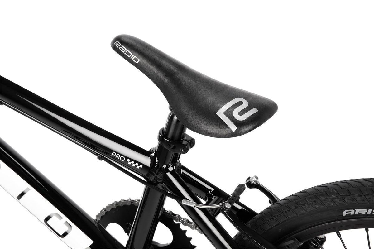 Radio_ COBALT PRO_black_4055822556200_web-12
