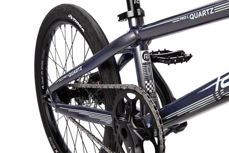 Radio_ QUARTZ PRO L_dark blue grey metallic_405582