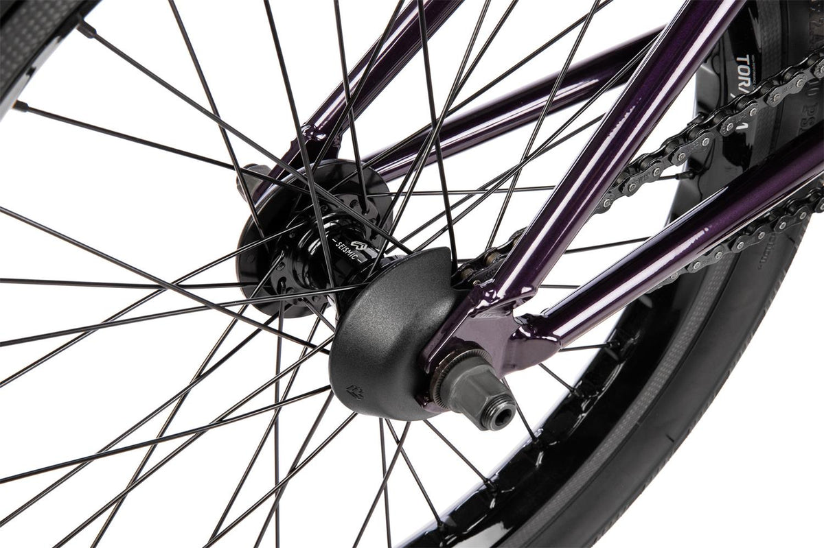6a43dbcb011049ec0d51efb6_Wethepeople_ENVY CARBONIC