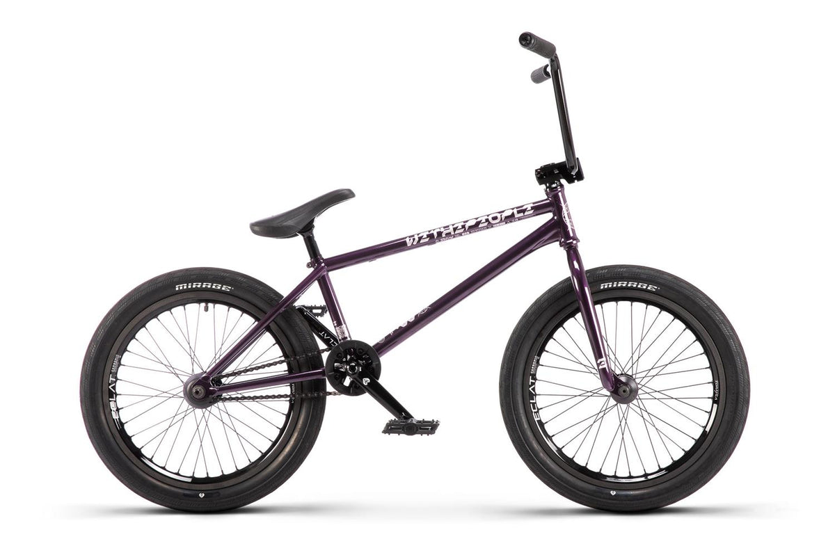 6a43db578b7c90d27c182597_Wethepeople_ENVY CARBONIC