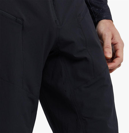 Indy_Pants_Black_detailb_3_pdp_3x-2160x2220-7ea8a7