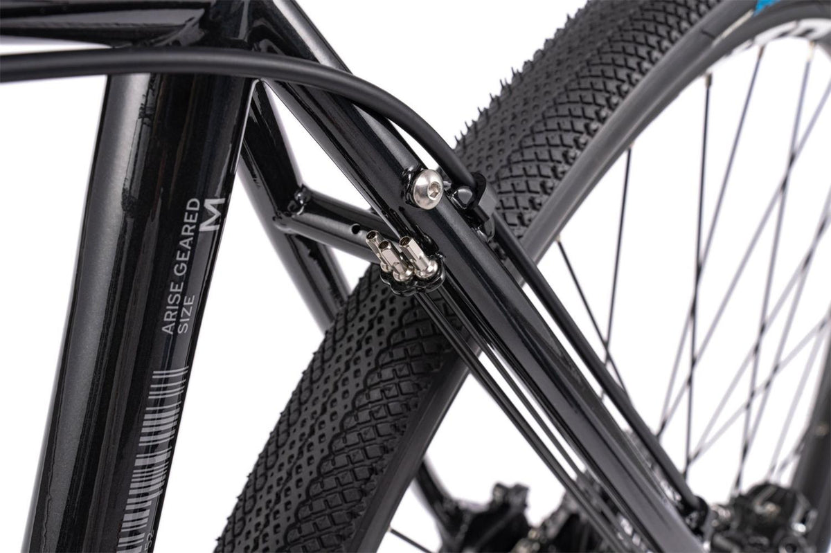 BT_MY24_Arise_Geared_metallic_black_web_09