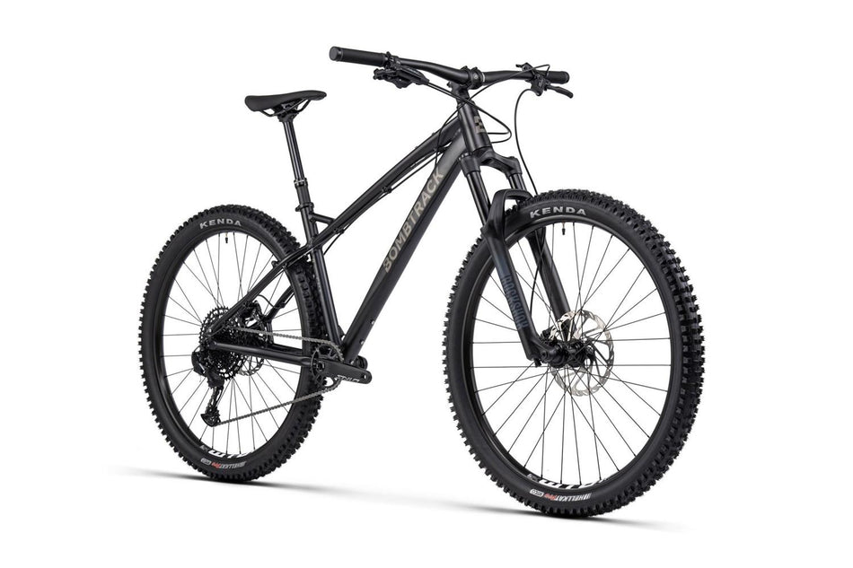 01_Bombtrack_Cale_AL_SX_Eagle_matt_black_405582253