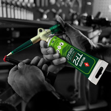 TF2_Grease_Gun___Multi_Use_Grease__125ml__5