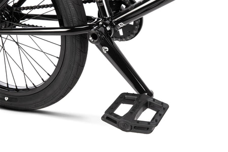 6a44f438106f171e95c081a0_Wethepeople_ENVY RSD_blac