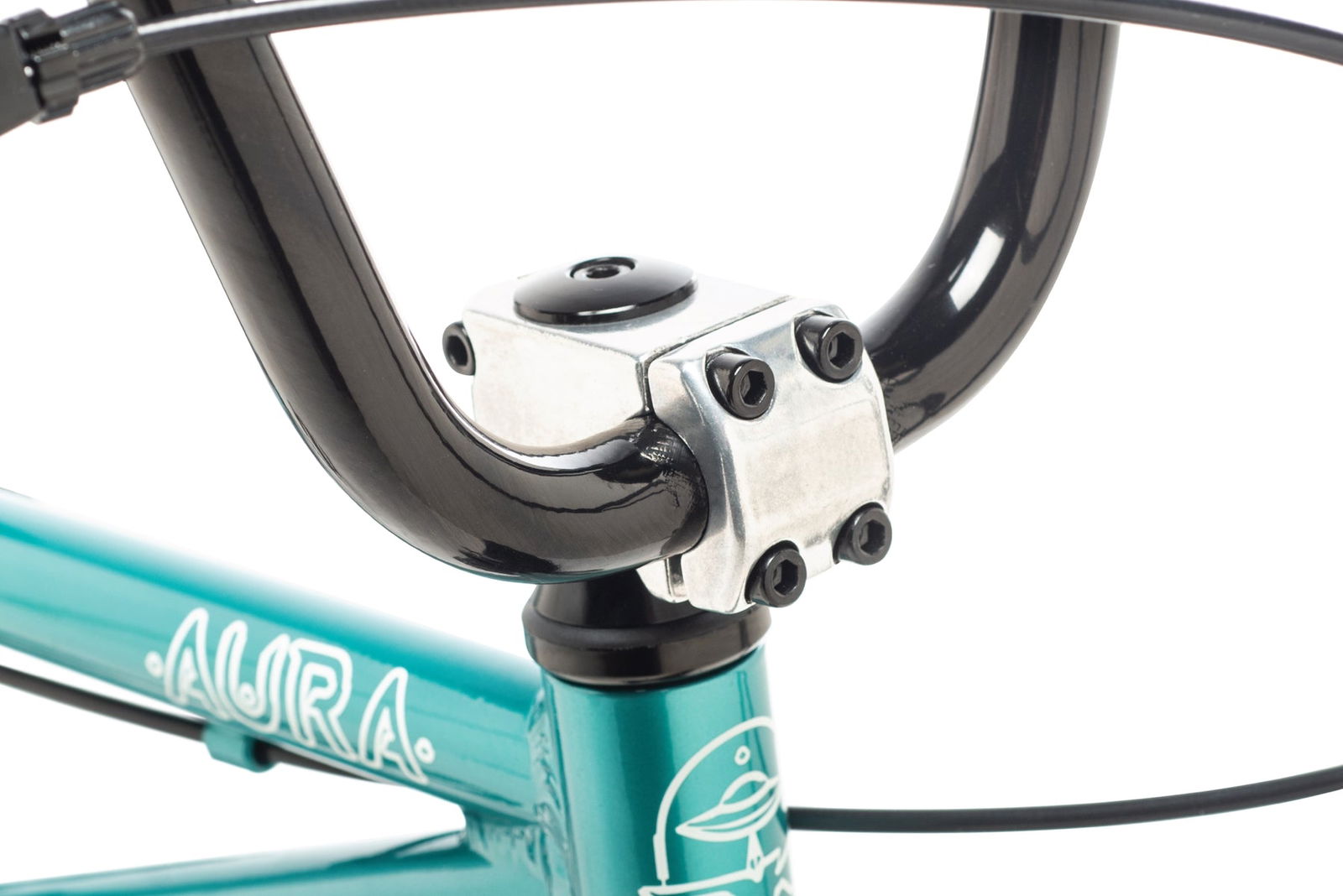 AURA 14