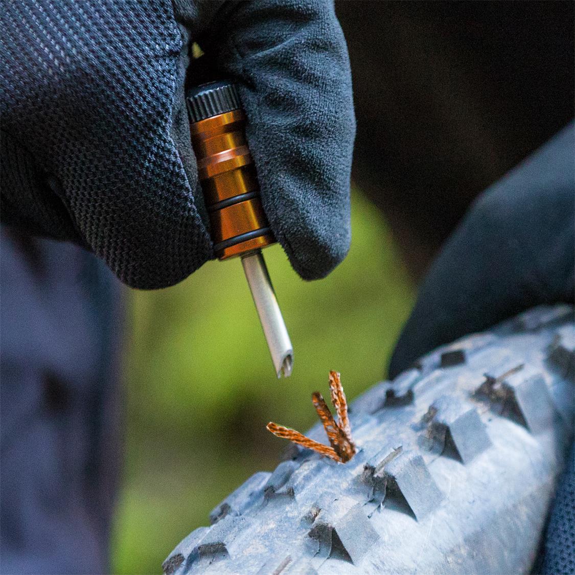 Blackburn Pro Plugger Tool - Papanui Cycles