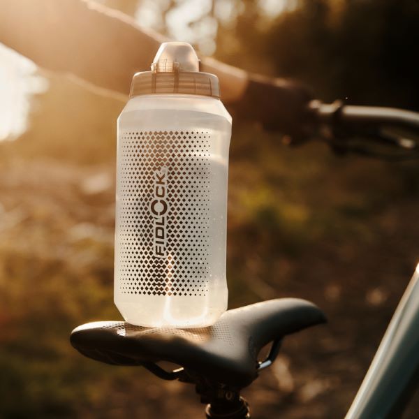 Fidlock 750ml Compact Bottle and Bike Base - Papanui Cycles