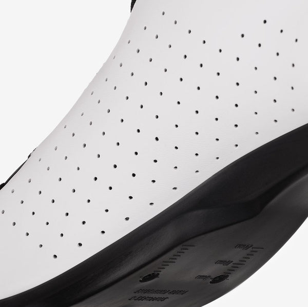 Fizik Vento Omna White/Black - Papanui Cycles