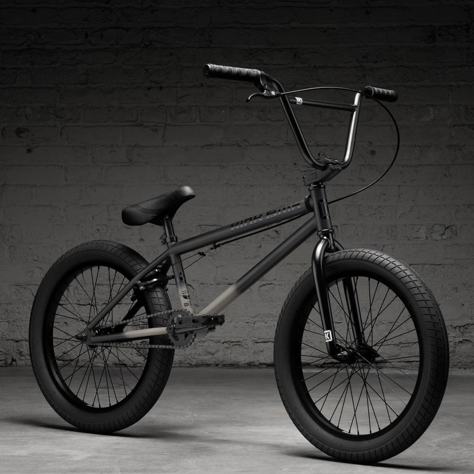 Kink 26 Curb 20 Spotlight Black 20inch