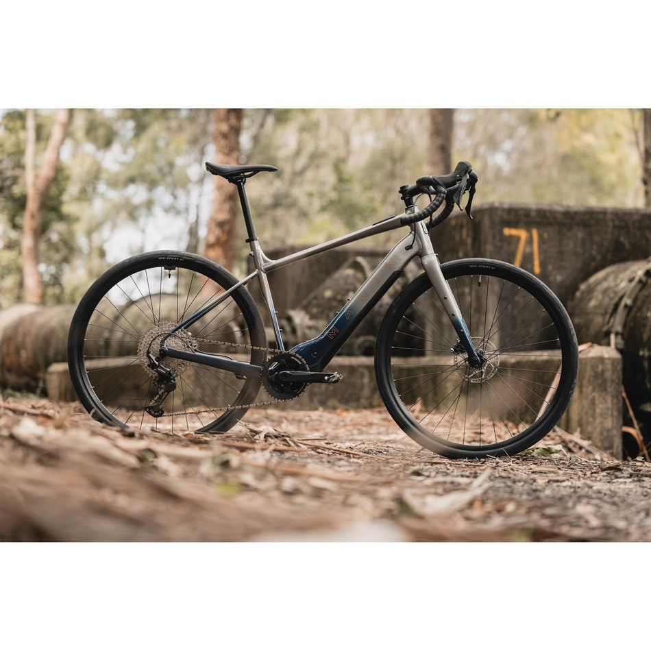 2025 Marin Lombard E1 Blue Tan