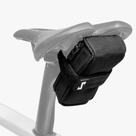 ELAN_210_SADDLEBAG_1