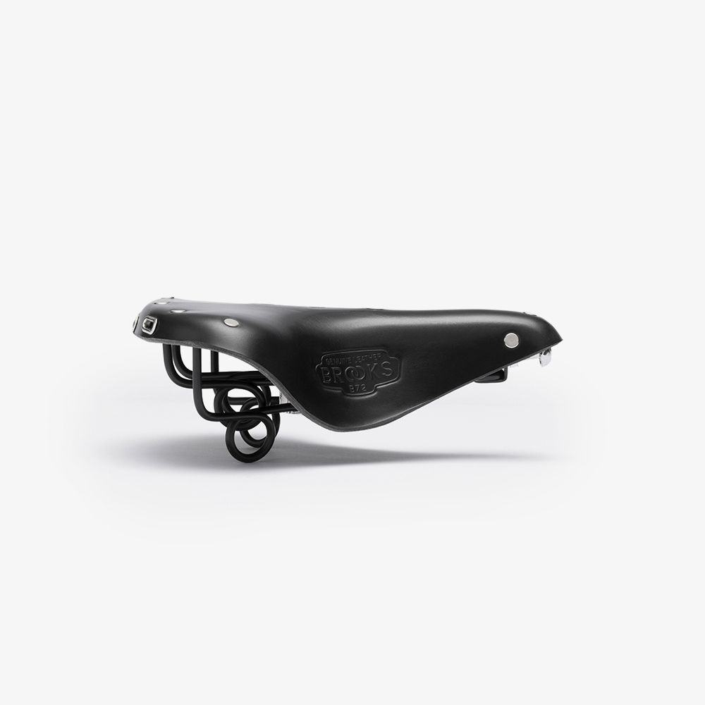 B72 Leather Saddle