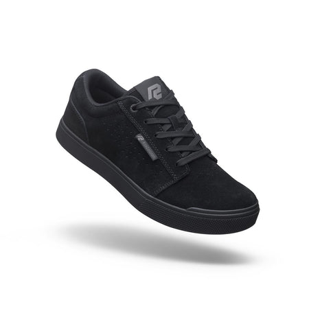 Vice Black SS25-26 (6)
