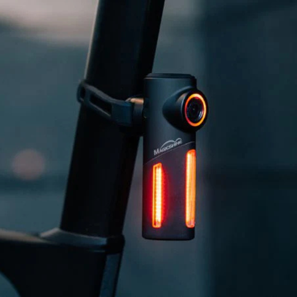 DV7
