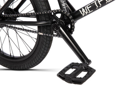 Wethepeople_CRYSIS_matt black_9