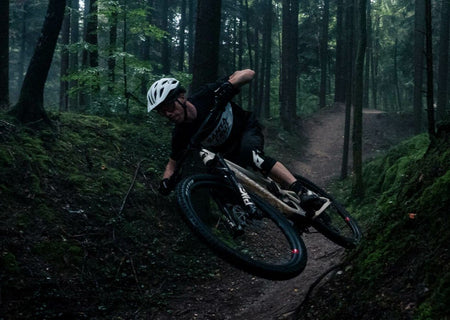 MET Veleno MIPS Helmet 2