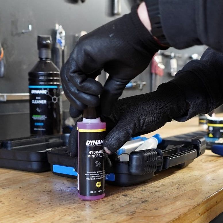 Dynamic Mineral Oil