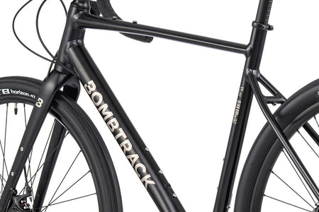 14_BT_MY24_Audax_AL_matt_black_frame