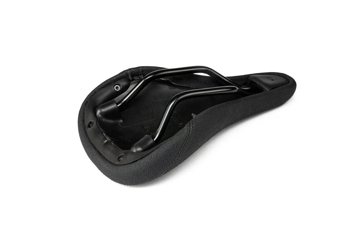 RAIL_Seat_8